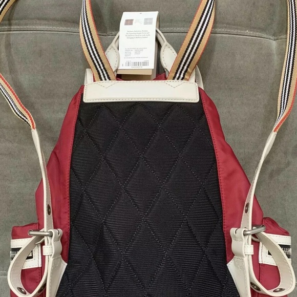 Burberry Rucksack - Picture 3 of 13